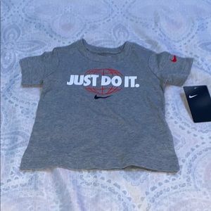 NWT Nike Tee